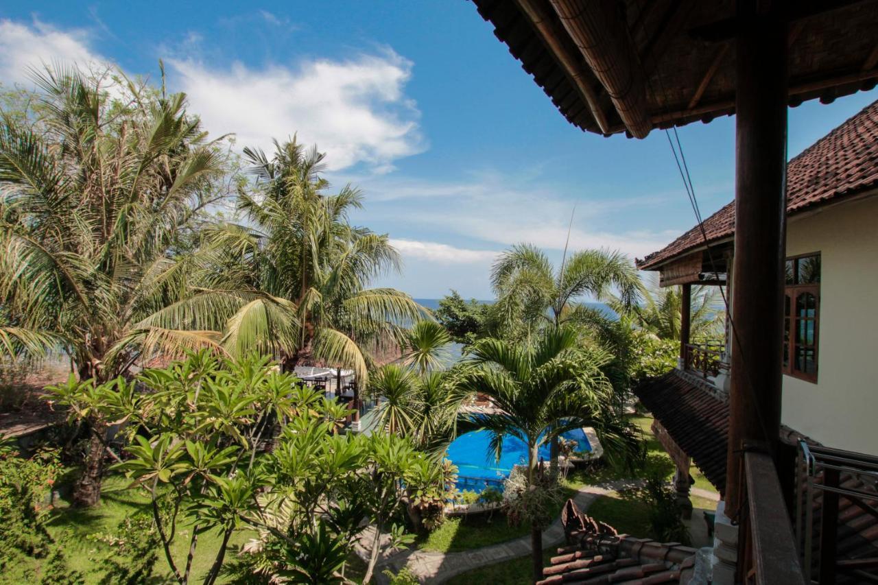 Ganesha Amed Hotel Bagian luar foto