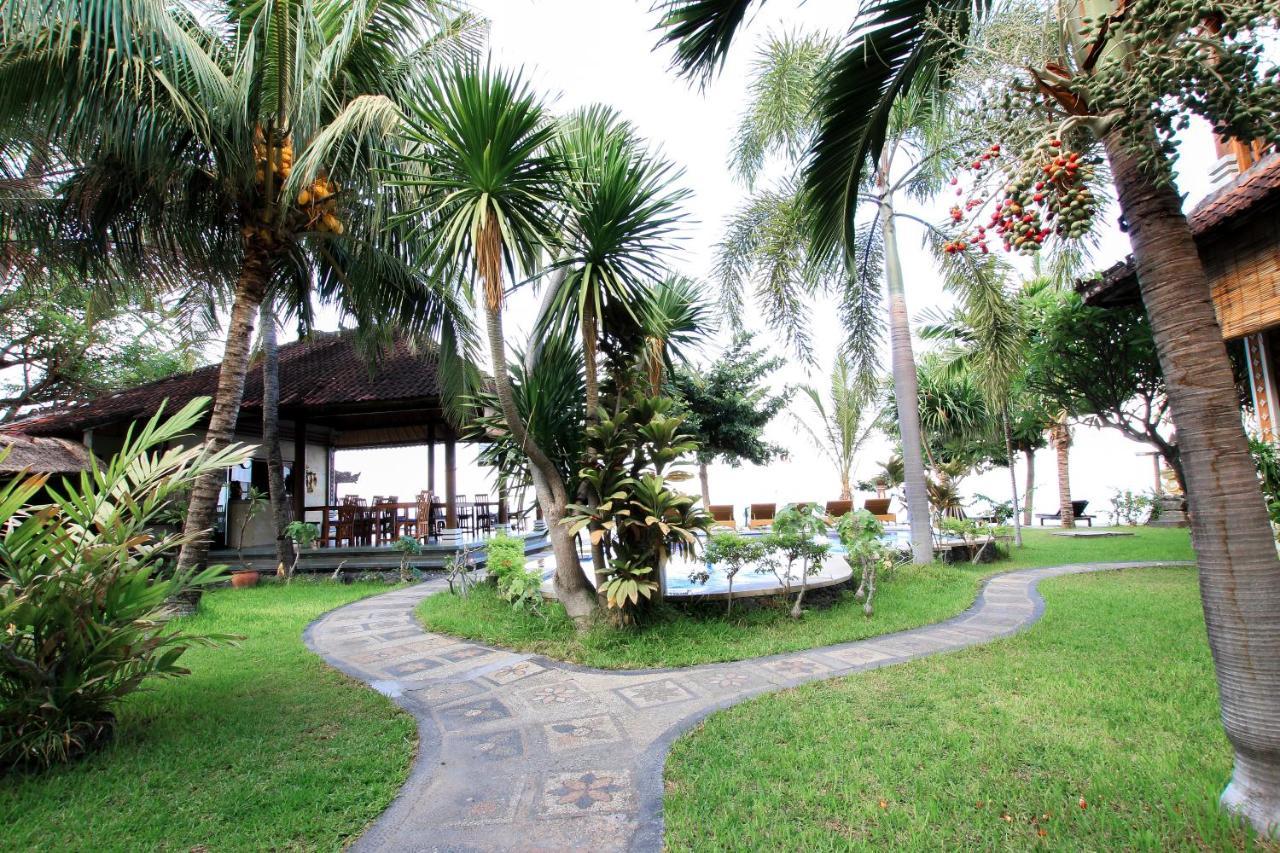 Ganesha Amed Hotel Bagian luar foto