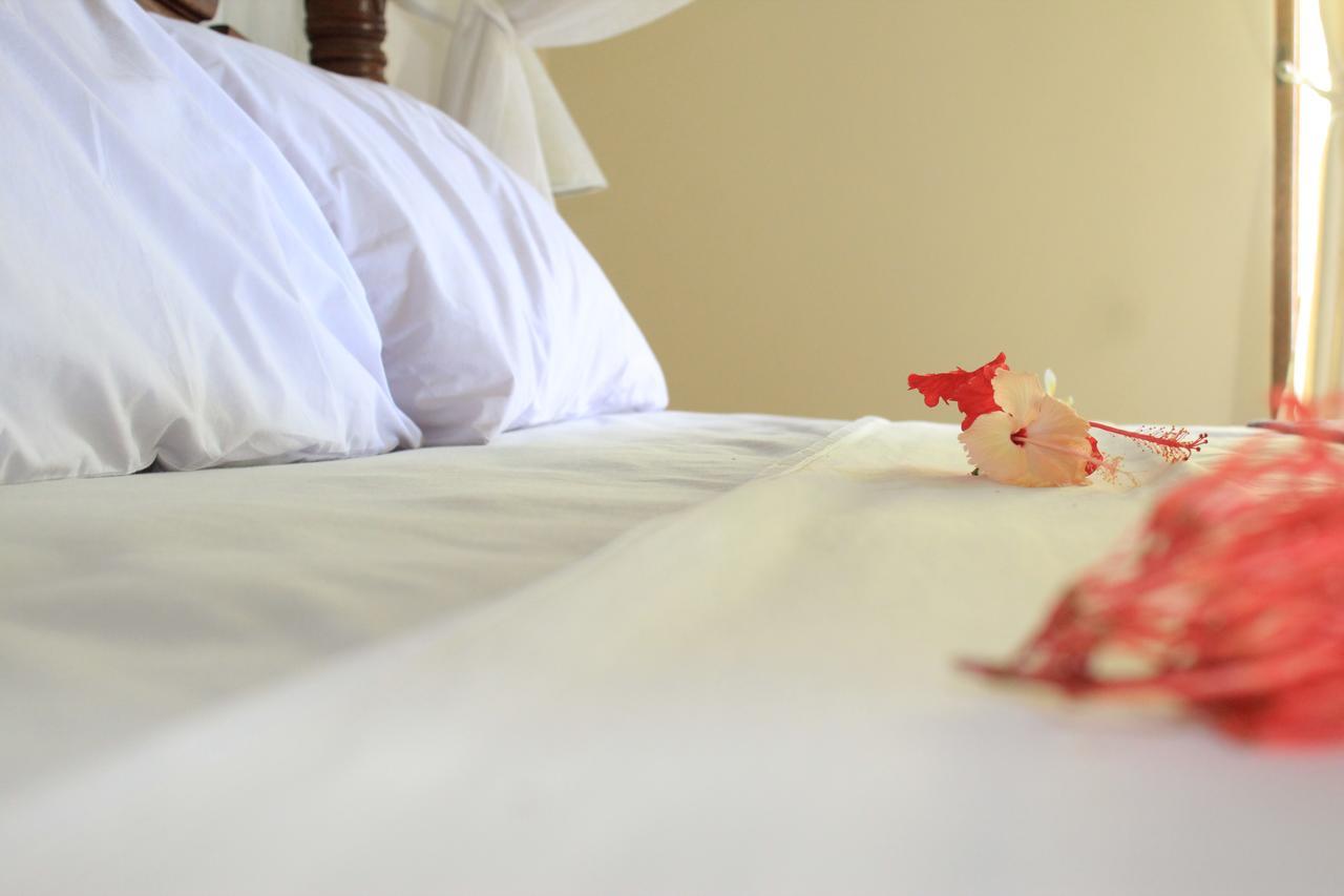 Ganesha Amed Hotel Bagian luar foto