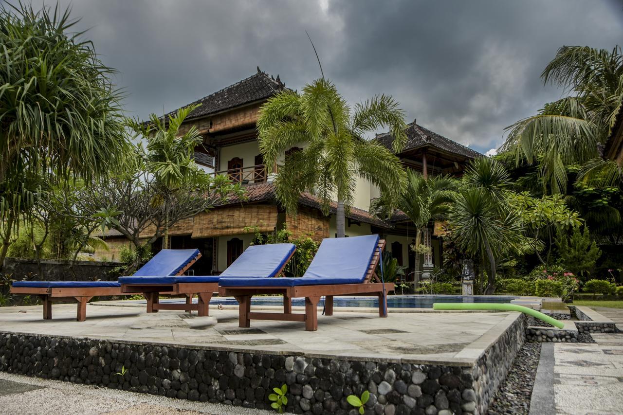 Ganesha Amed Hotel Bagian luar foto