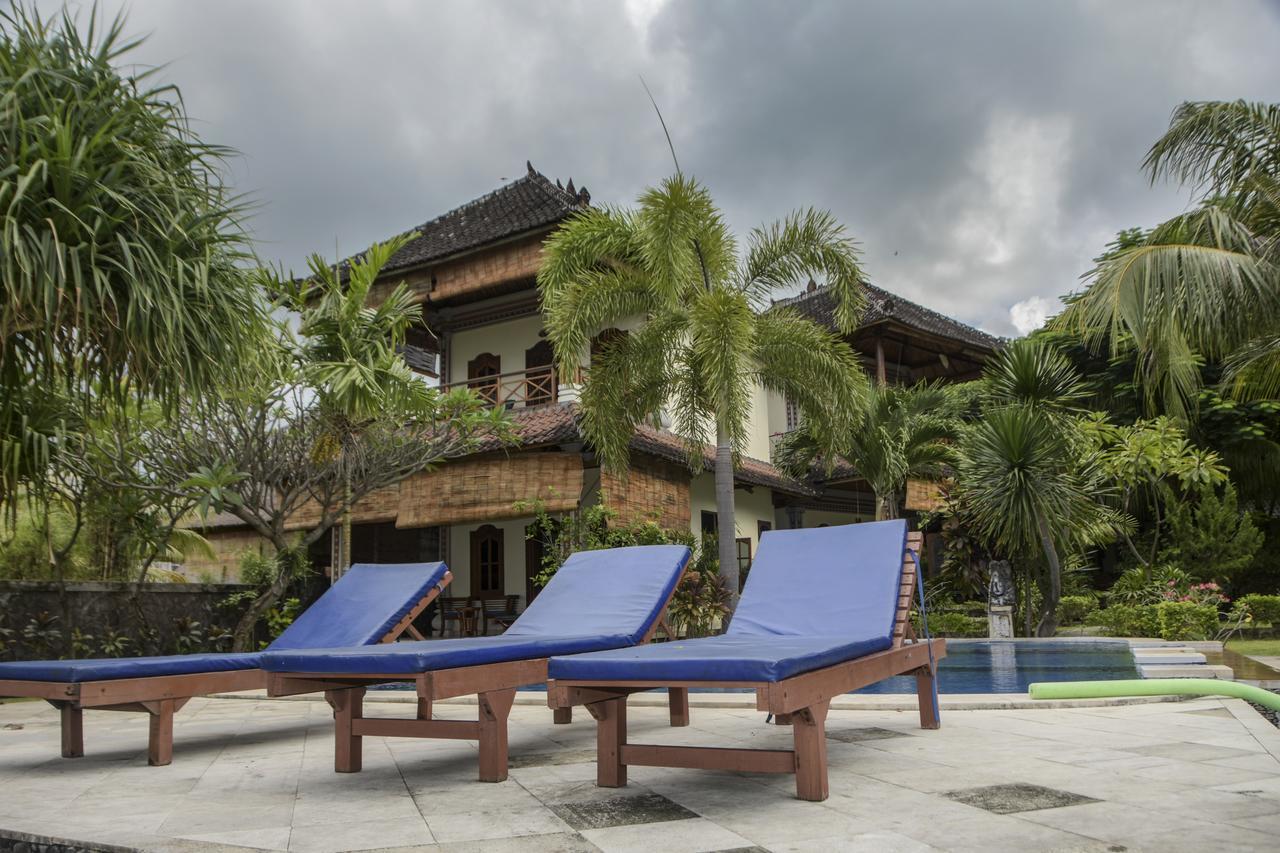 Ganesha Amed Hotel Bagian luar foto
